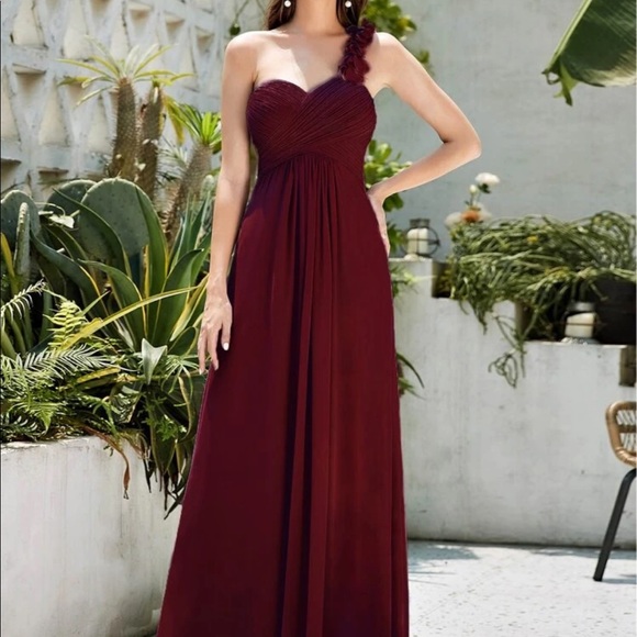 EVER-PRETTY One Shoulder Ruched Bodice Dress Maroon - Picture 1 of 5